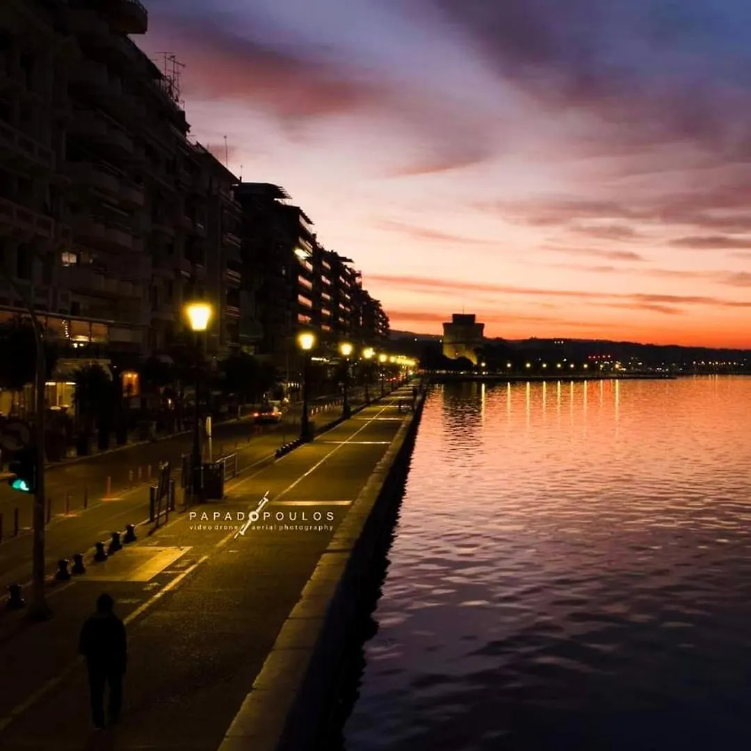 Studio Luxury Maria Xoulia Thessaloniki 0*,  Greece